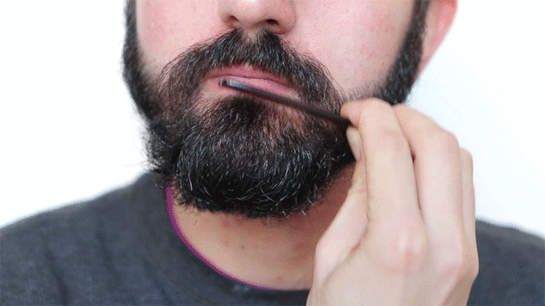 Почему мужчины поголовно стали растить бороду?