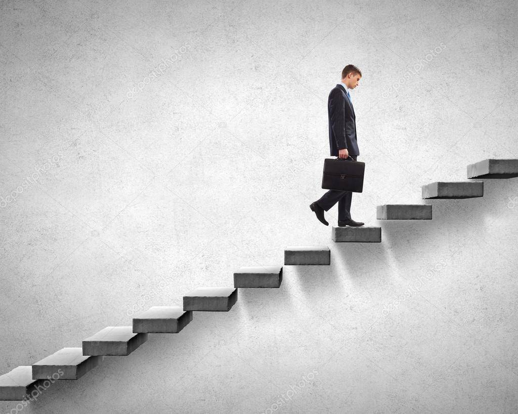 7 советов, как подняться по карьерной лестнице