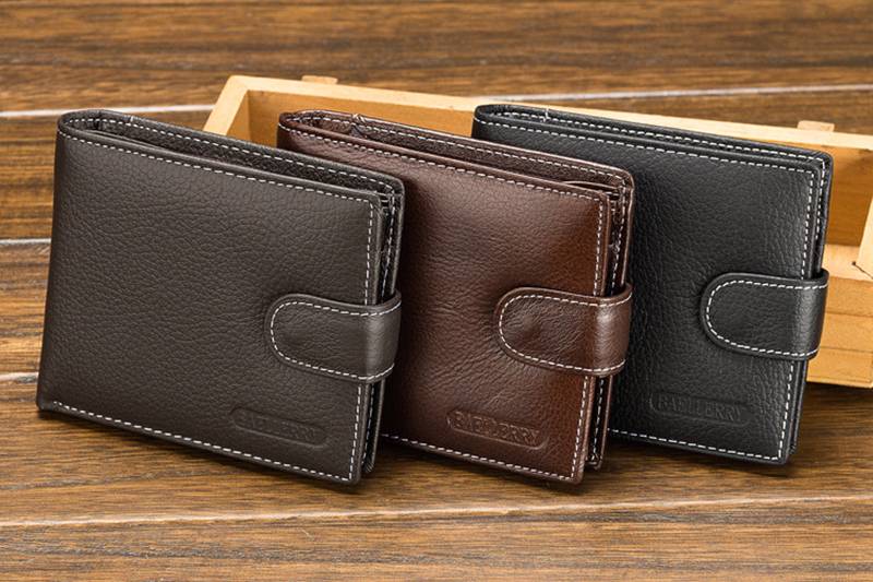 Чем отличается кошелек от портмоне и бумажника: есть ли разница?