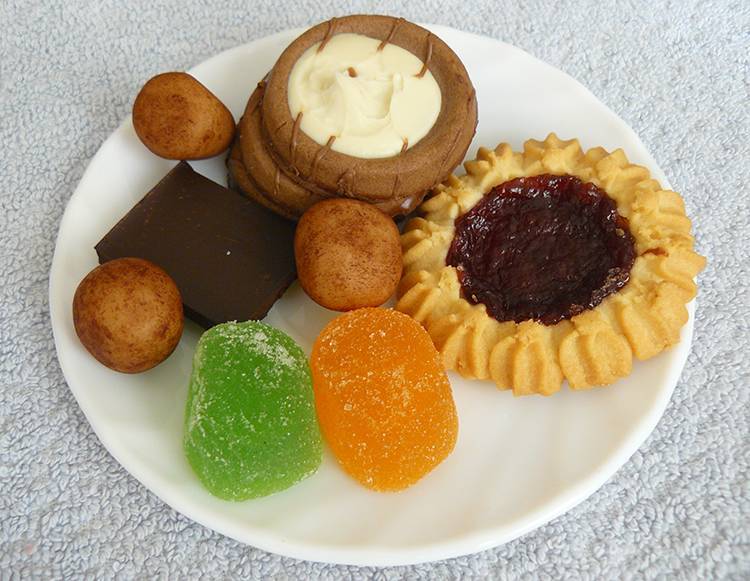 Низкокалорийные рецепты диетических десертов с фото: вкусные и простые блюда с указанием калорий