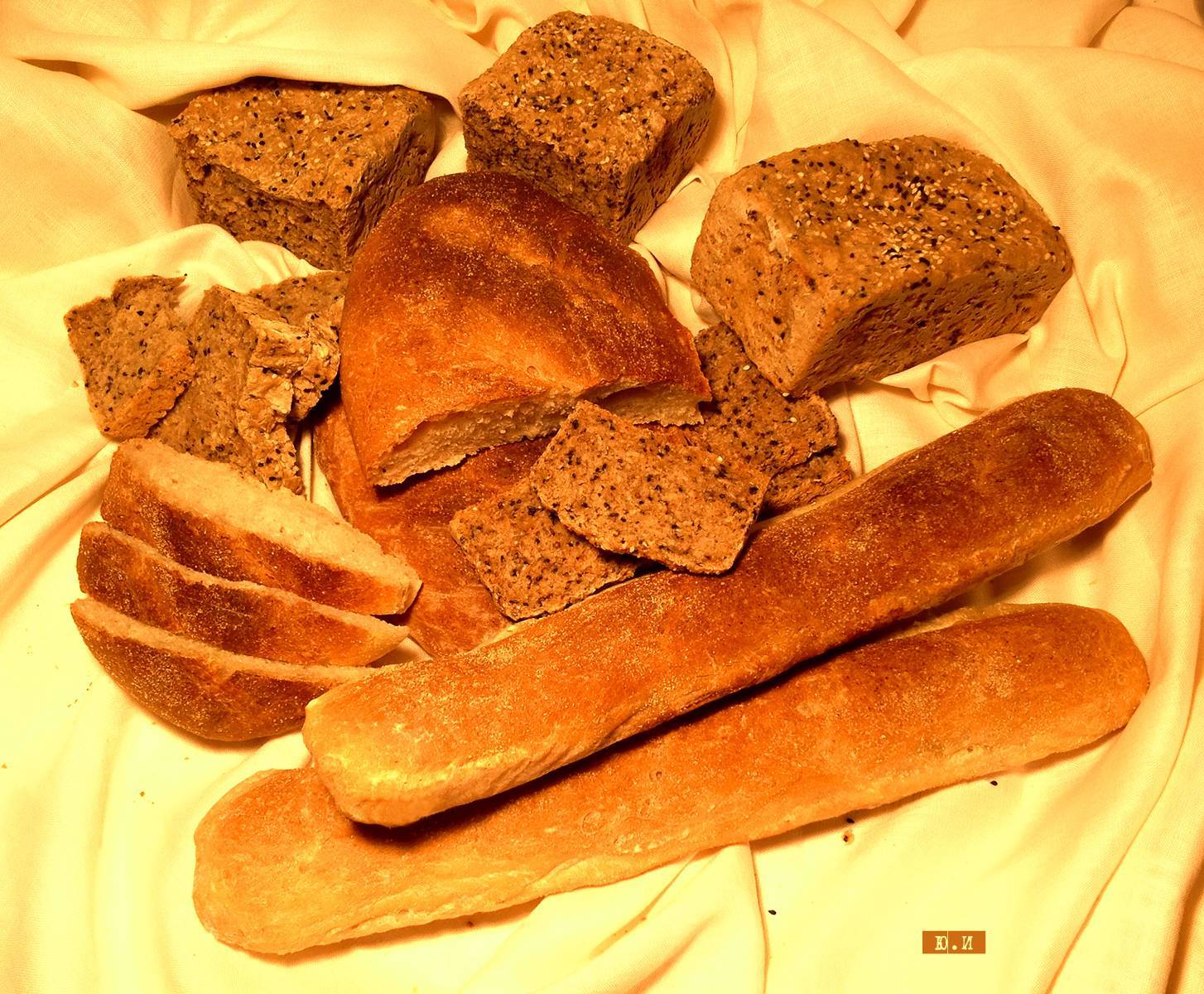 Калорийность хлеба  и хлебобулочных изделий — рассчитываем и худеем!