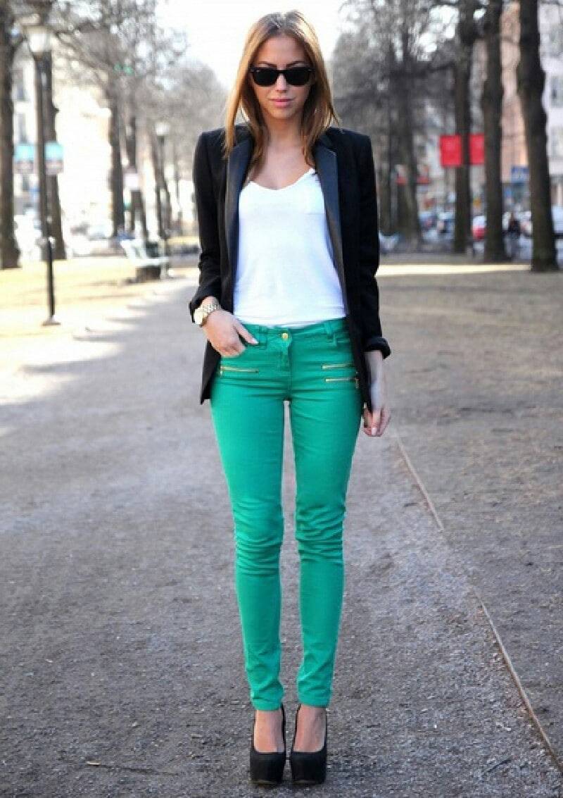 С чем носить зеленые брюки