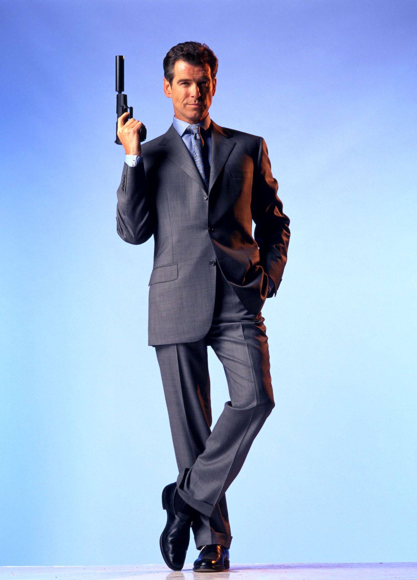 Как одеваться как 007: составляющие гардероба джеймса бонда