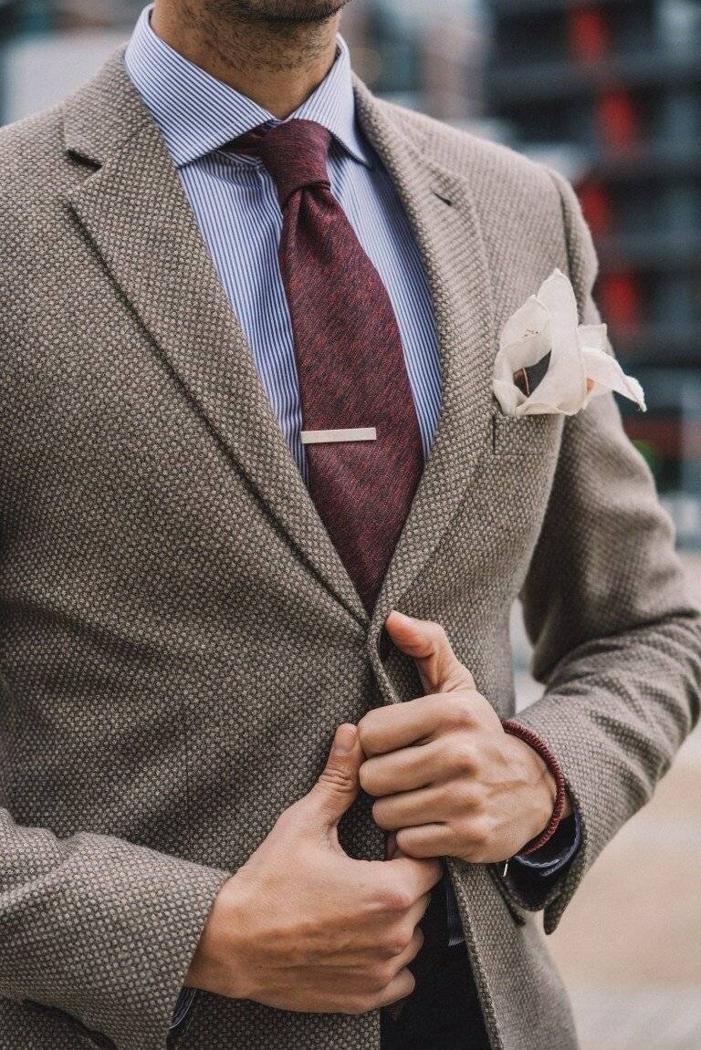 Как правильно выбрать и носить зажим для галстука