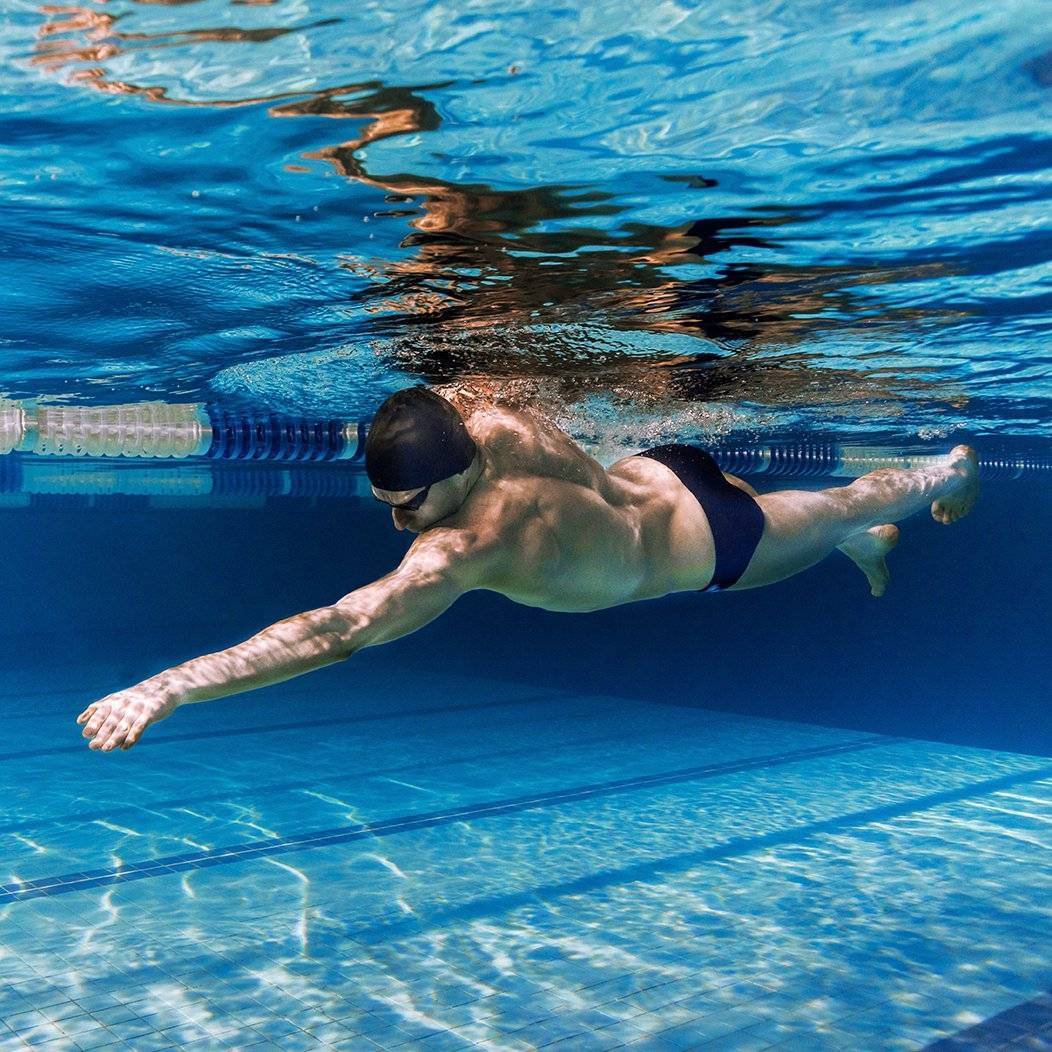Как научиться плавать стилем баттерфляй: порядок действий и упражнения
