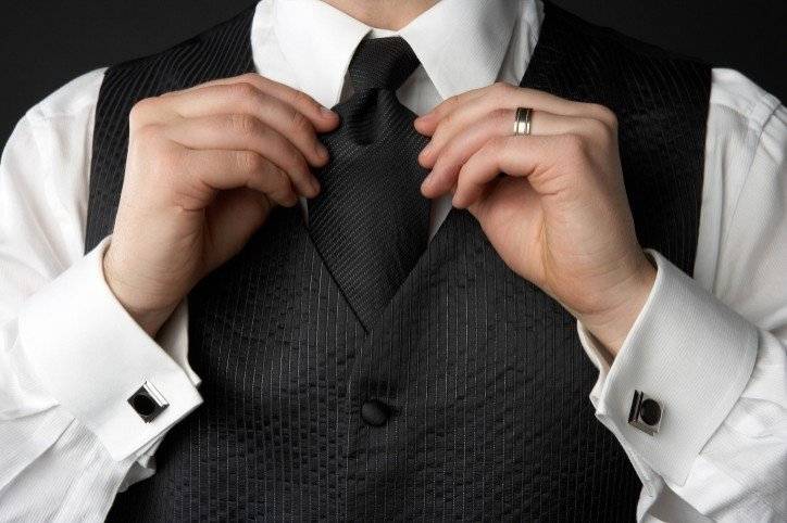 Ошибки в мужском гардеробе: как правильно носить галстук