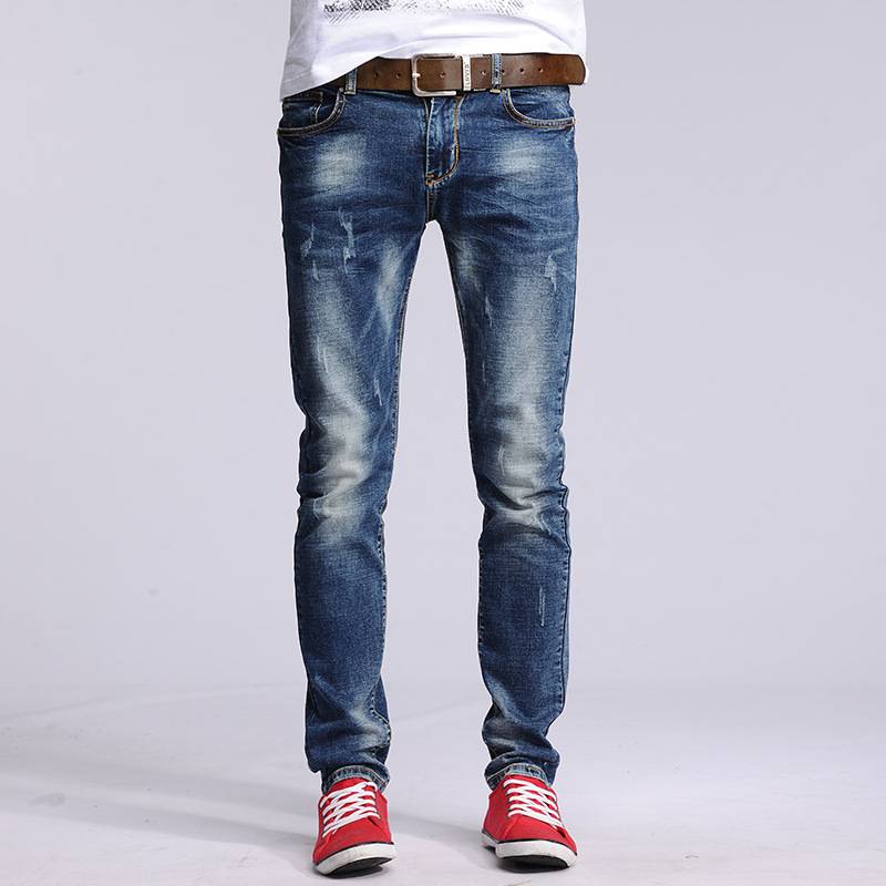Модные мужские джинсы: актуальные модели для городского стиля