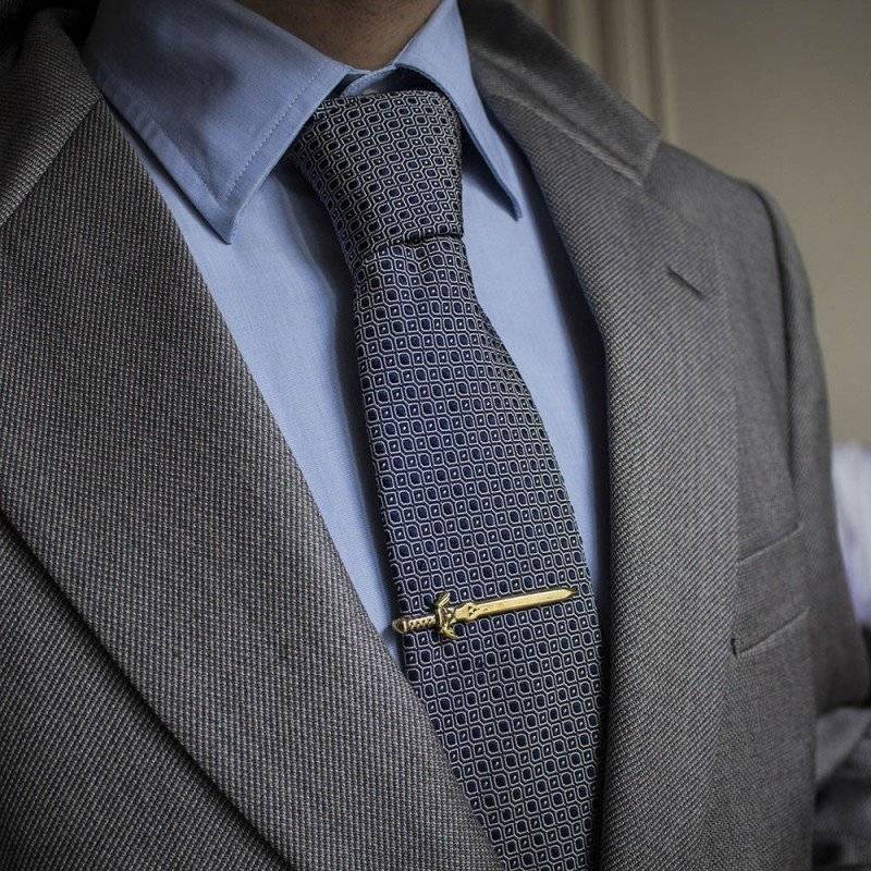 Как правильно завязать галстук: пошаговые инструкции, узлы любой сложности