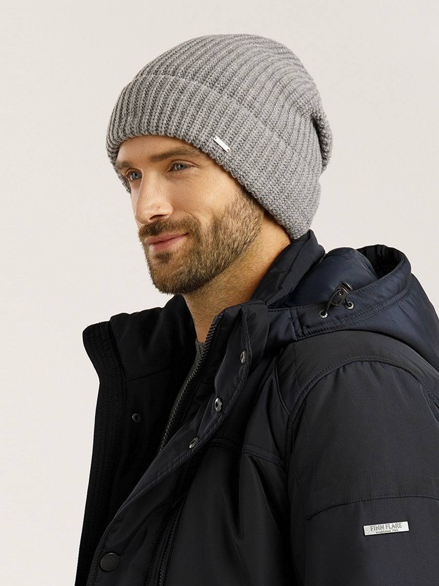 Мужские вязаные шапки спицами — подборка из 13 моделей
