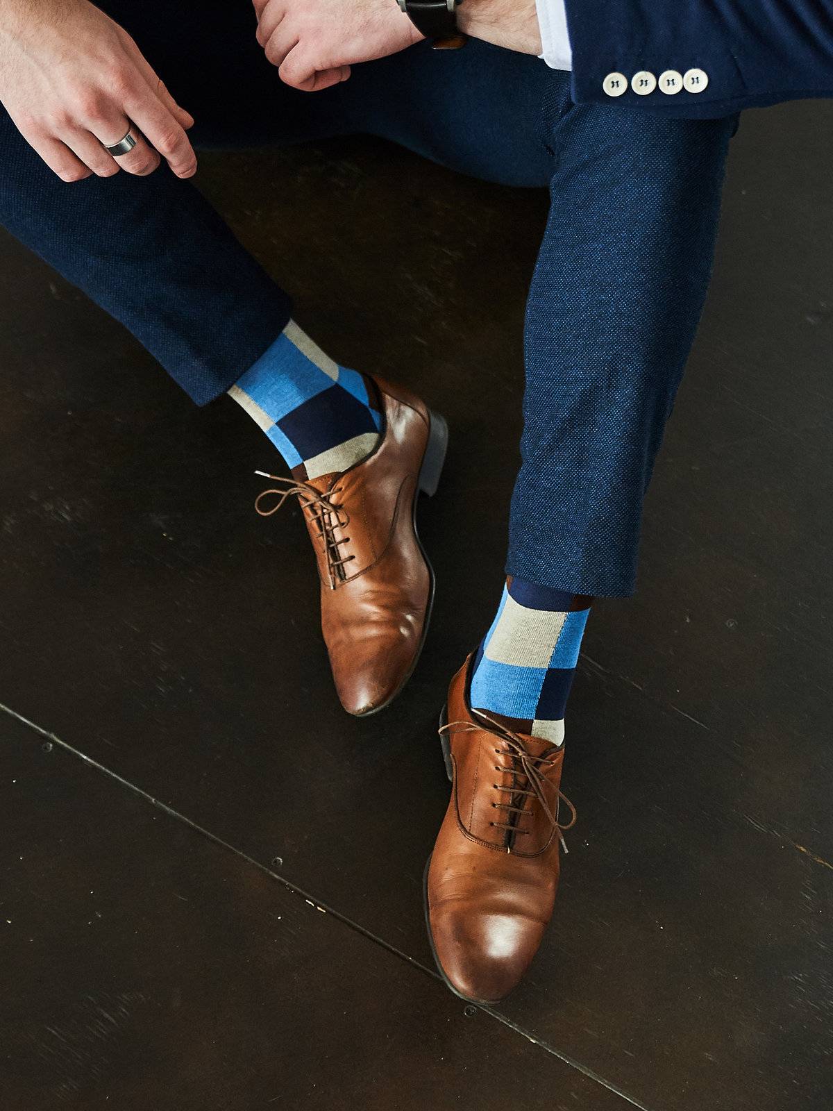 Цветные мужские носки: модный тренд сезона