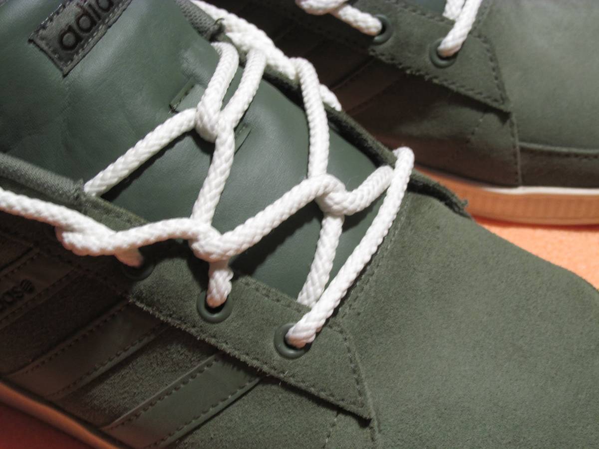 Как завязывать шнурки на кедах красиво — 10 способов