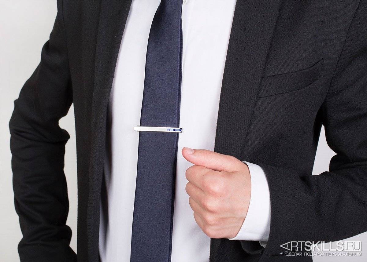 Как правильно выбрать и носить зажим для галстука