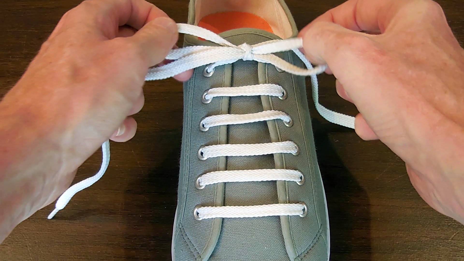 Красивая шнуровка кроссовок и кед с 5 и 6 дырками