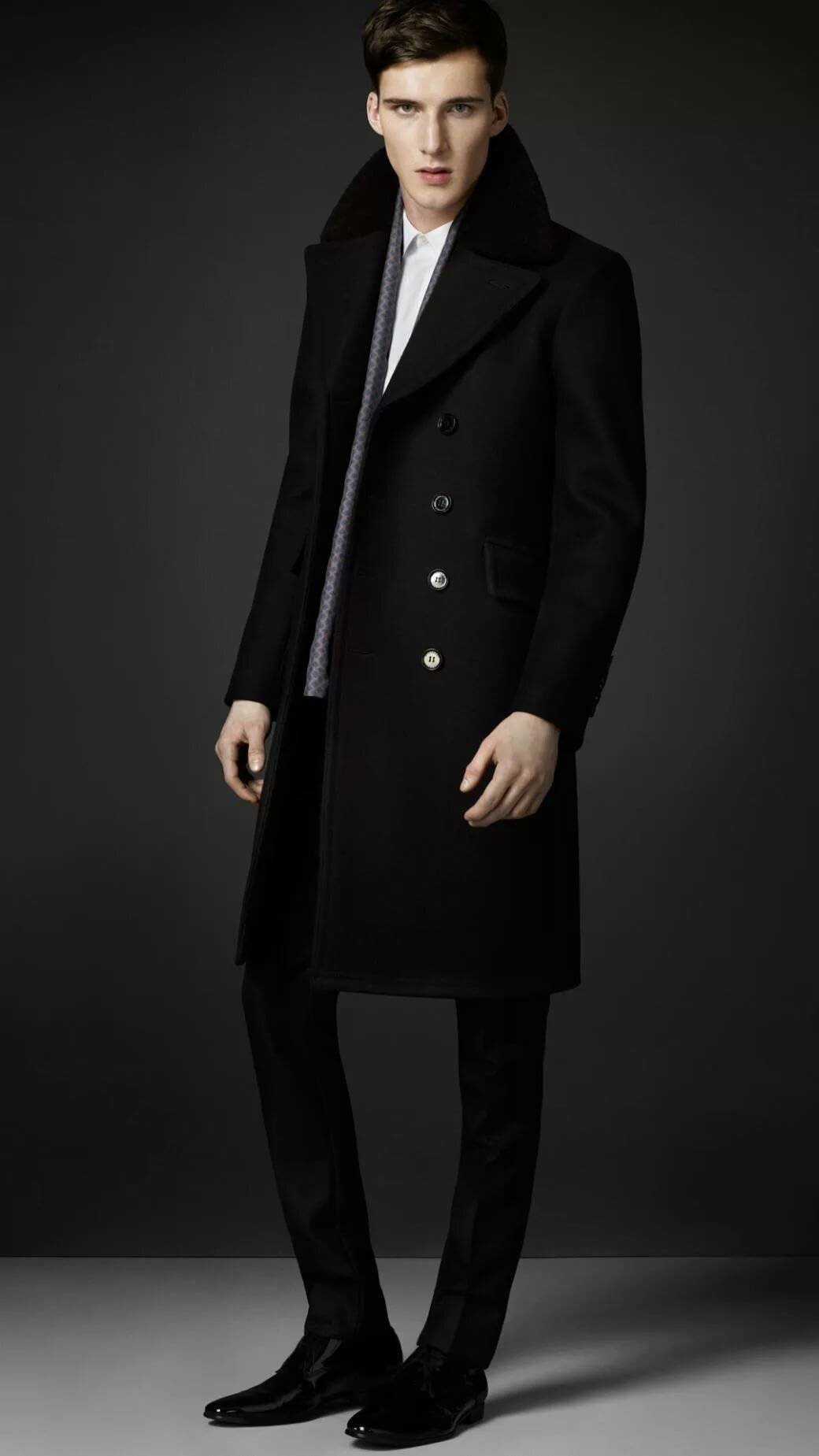 Классическое мужское пальто: стильные фасоны