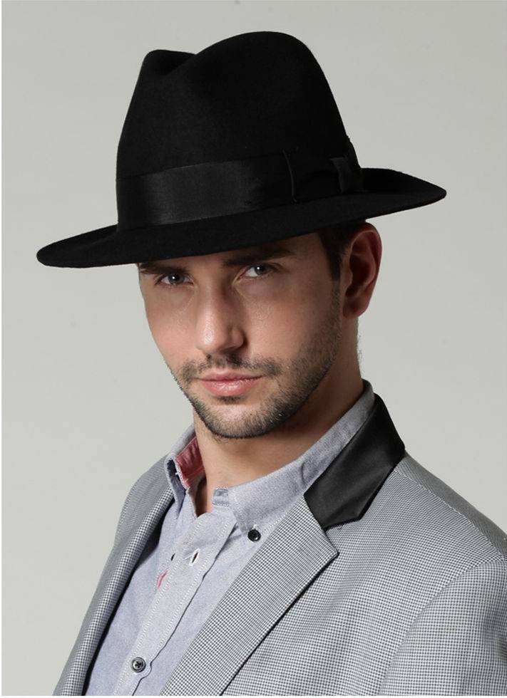 Шляпа-федора: как выбрать и с чем носить?